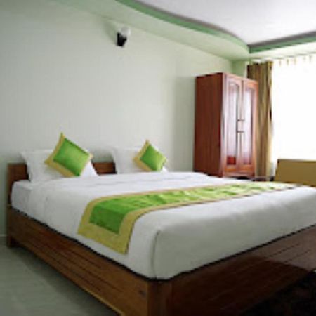 Hotel Tawang Heights , Тауанг Екстериор снимка