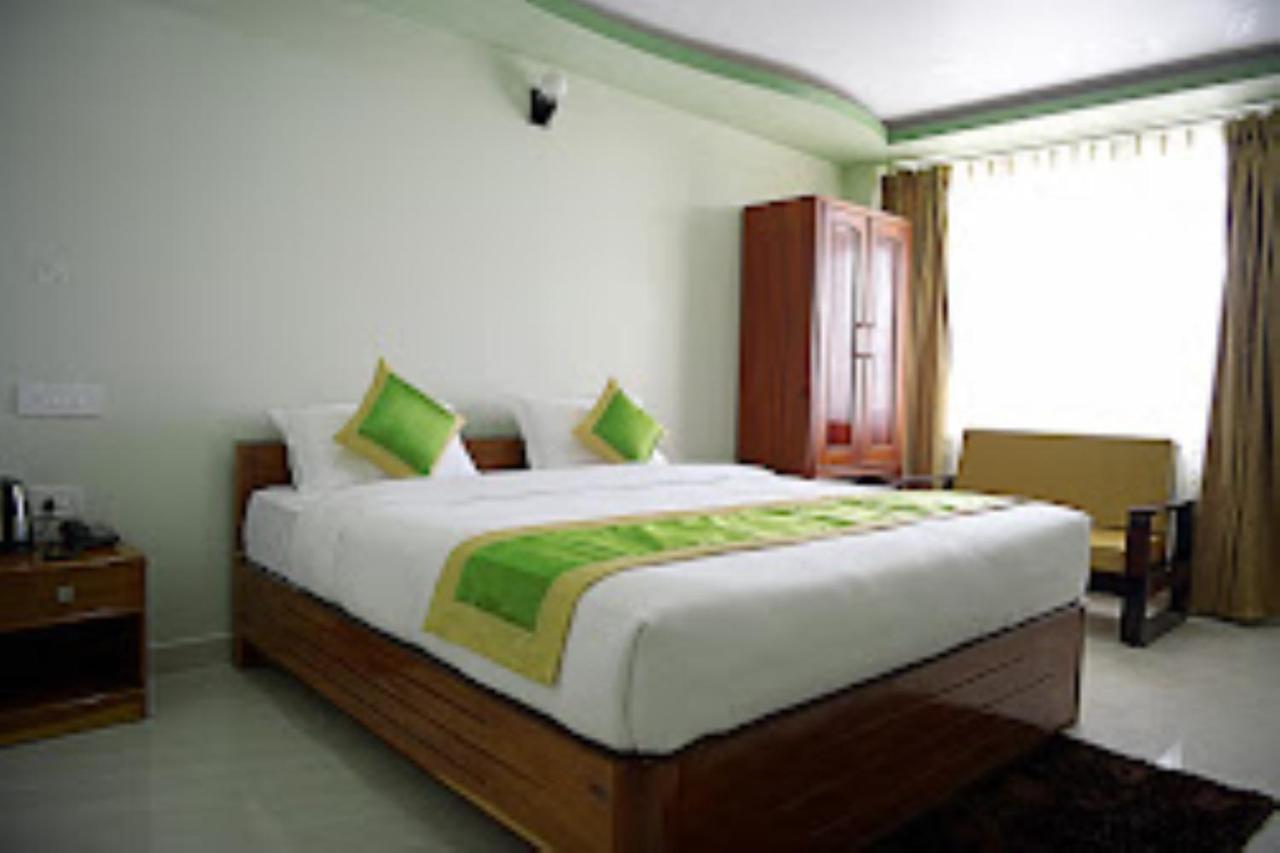 Hotel Tawang Heights , Тауанг Екстериор снимка